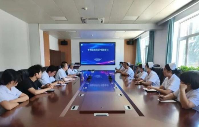 【提升科研创新与专利实务能力】赤峰市肿瘤医院（赤峰大学第二附属医院）举办专利知识专题讲座